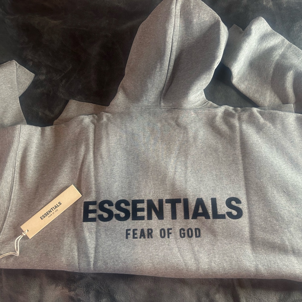 Essentials - Picture 2 of 4